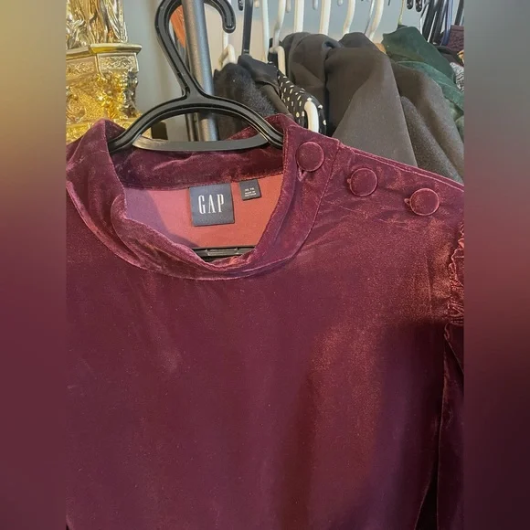 GAP size xl burgundy/wine velvet dress - Picture 2 of 3